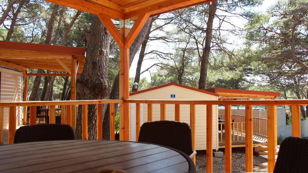 Mobile Homes Holiday Dream Baška Voda Dış mekan fotoğraf